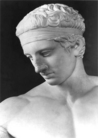 Detail from the upper part of the statue. The young athlete's head is tyied by a victory band.