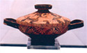 Red figure pyxis with cover from Alos (Museum of Almyros)